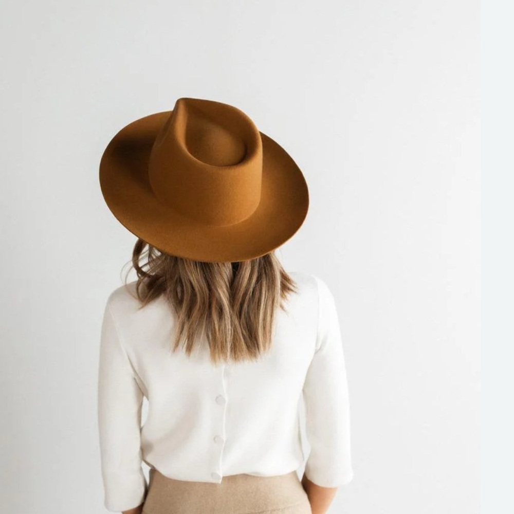 Cinnamon gigipip zephyr hat xs 55